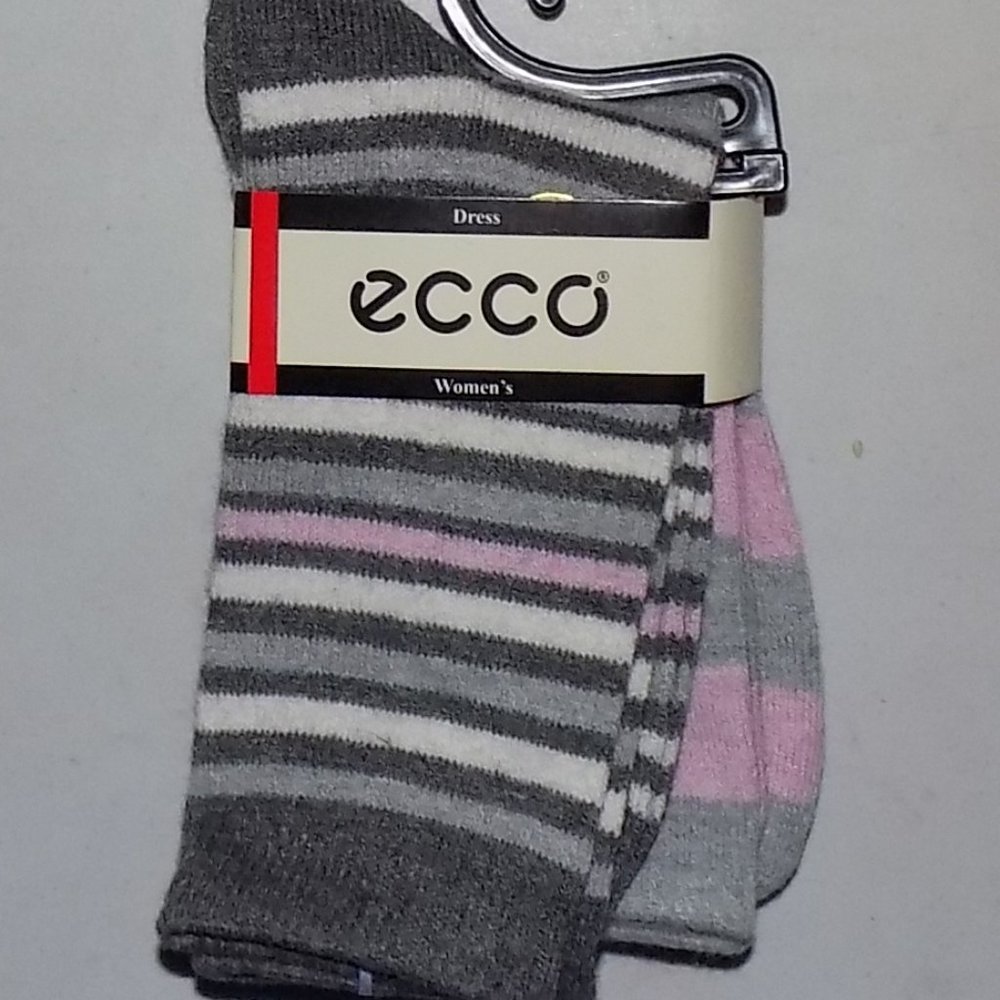 New Ecco gray/pink stripes 2 pack wool blend socks